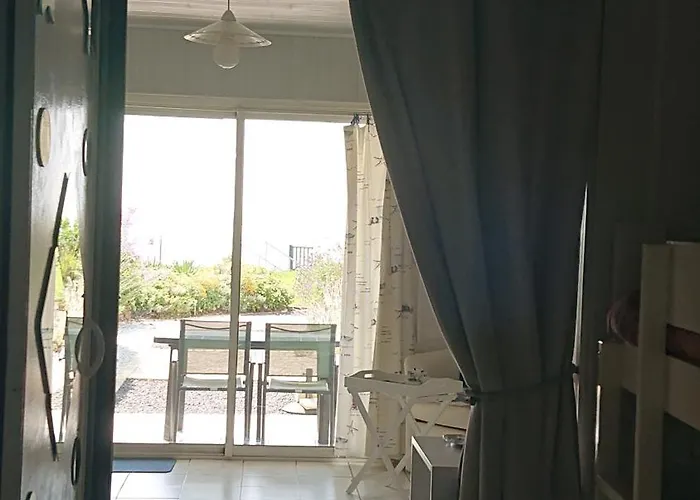 Les Pieds Dans L'eau Apartment Les Boucholeurs