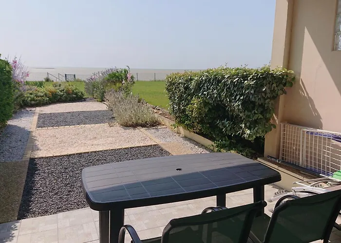 Apartment Les Pieds Dans L'eau